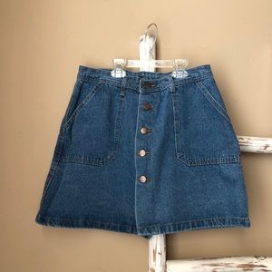 denim skirt with rose gold buttons!